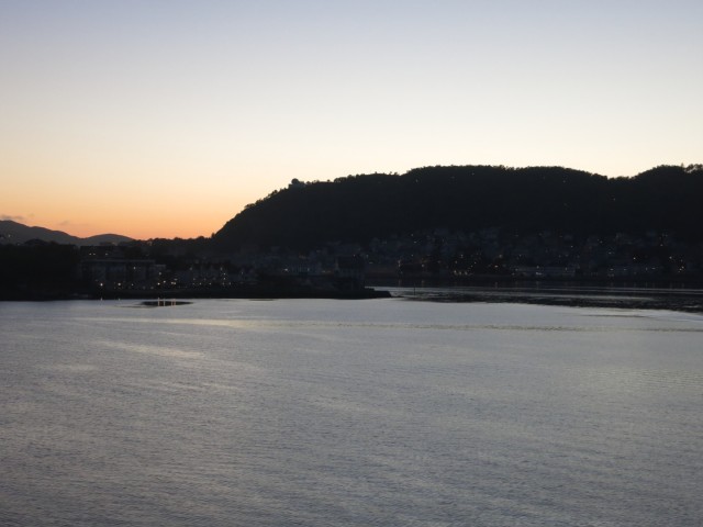 Hurtigruten_2015-06-28_01-23